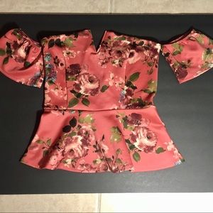 Strapless top, off shoulder, Peplum skirt, Size S.